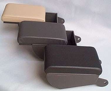 Front central leather armrest for SAAB 900 NG / 9.3 (Black) SAAB Accessories