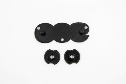 Emblema para alfombrilla saab «900» Esteras de suelo y de coffre