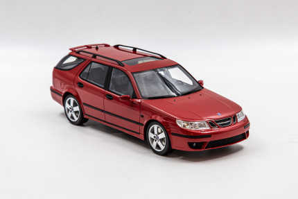 Saab 9-5 Estate Aero model 1:18 in red saab gifts: books, saab models and merchandise