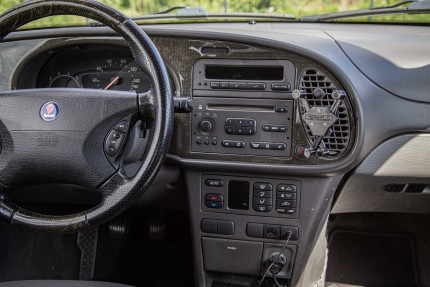 Phone holder for Saab 900 NG and 9-3 Parts you won't find anywhere else